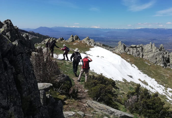 Personas en montaña