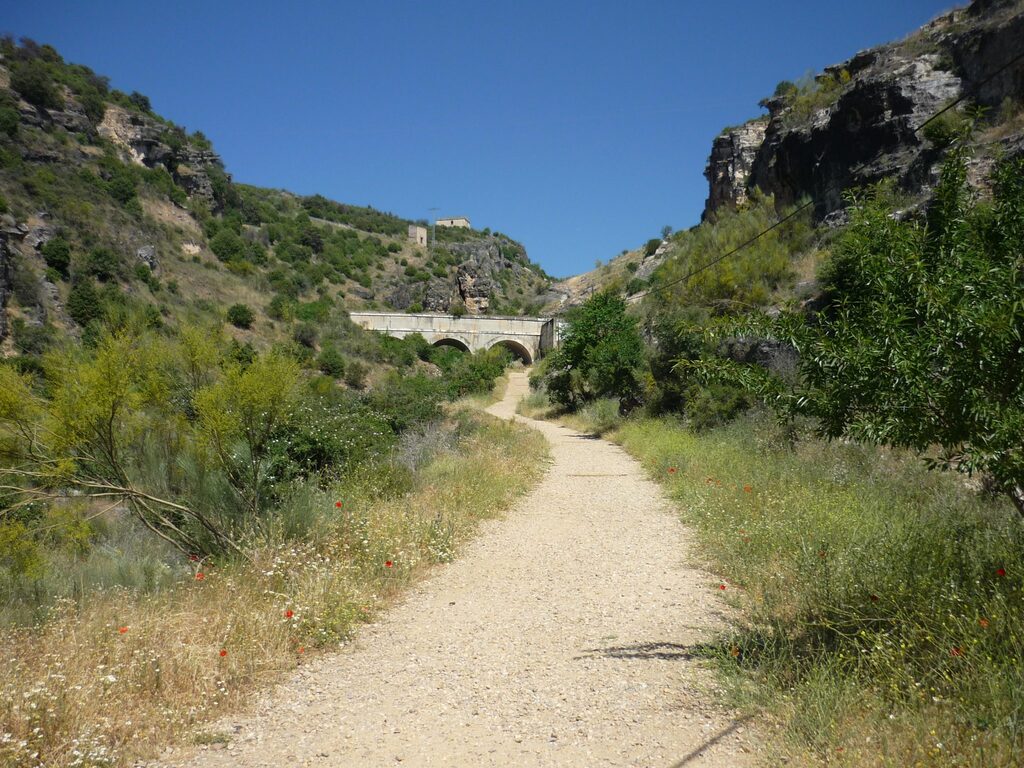 senda-del-barranco.-patones-2048x1536