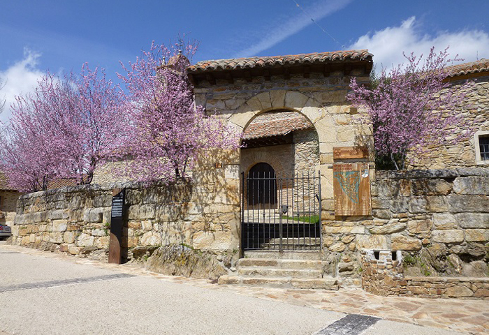patrimonio-iglesia-san-nicolas-de-bari-horcajuelo