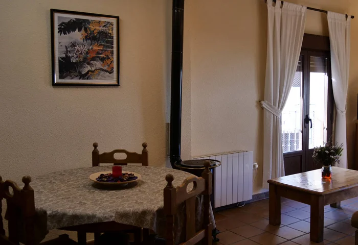 alojamientos-apartamento-turistico-torrelaguna-zaguan-de-la-villa-salon