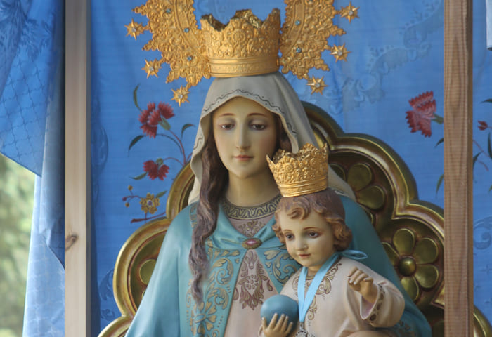 Virgen bebe
