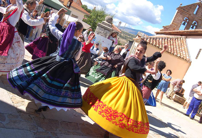 Personas vestido