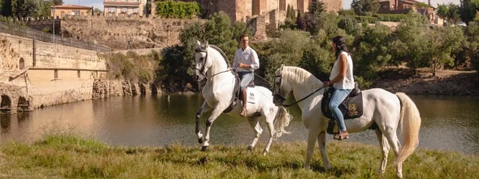 Rutas a Caballo por Paisajes Naturales